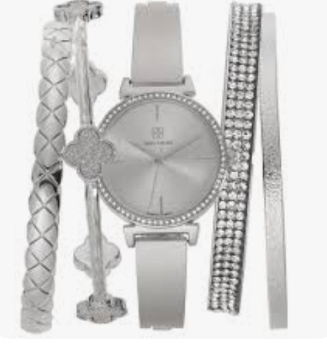 Daisy Fuentes 5pc Silver Watch and Bracelet Set Style#DF166SV