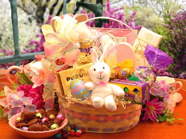 Easter Extravaganza Basket (Lg)